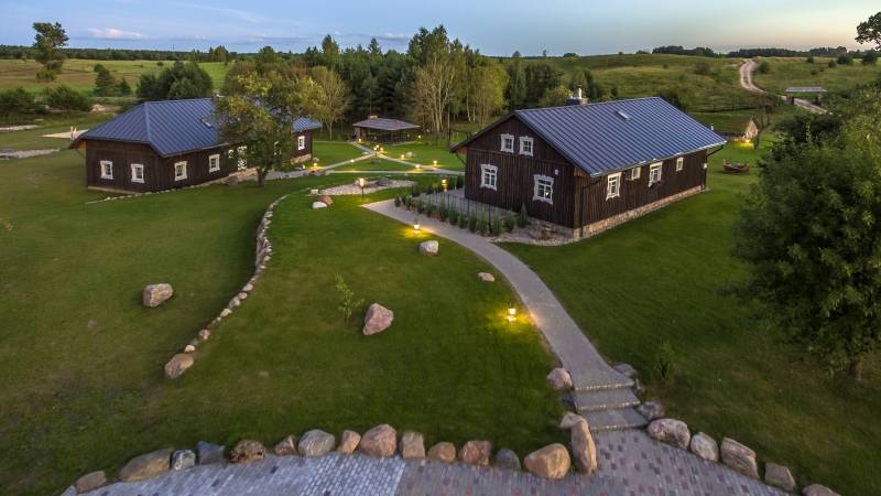 Sodyba Vilniaus rajone Kregžlė - pirtis, salė, nakvynė